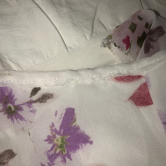 ‼️LAST ONE, Size S 👉🏼 Pink Floral Romper 🌸🌿 - Picture 8 of 8